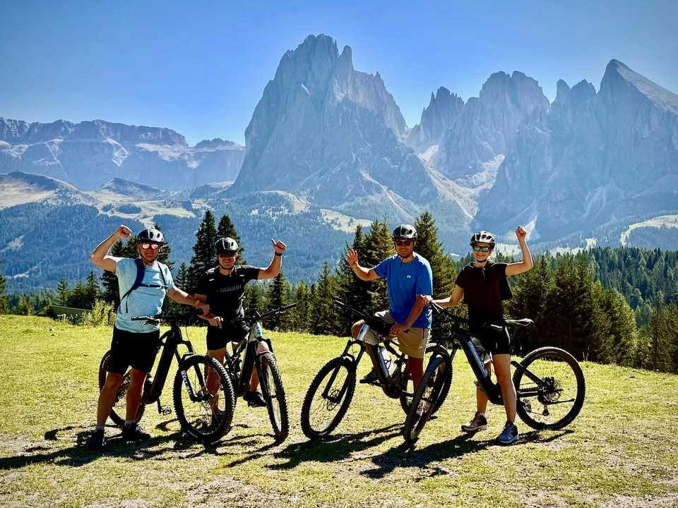 Val Gardena Italijos Dolomitai dviračiais Piligrimas travel